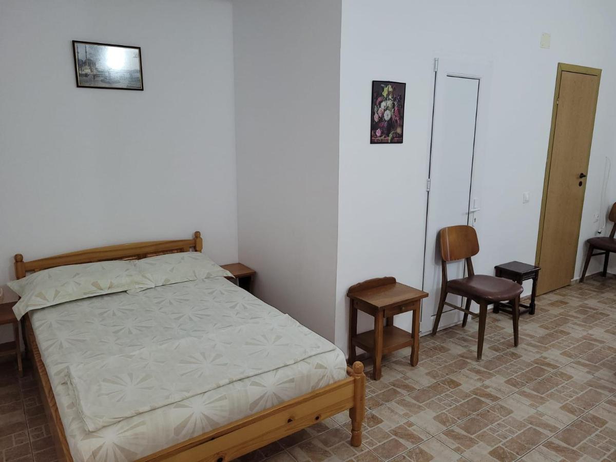Cazare Eforie Nord, Plaja Acapulco, Garsoniere Four Studios, Bucatarie Comuna, Baie Proprie, Etaj 4, Fara Lift Buitenkant foto